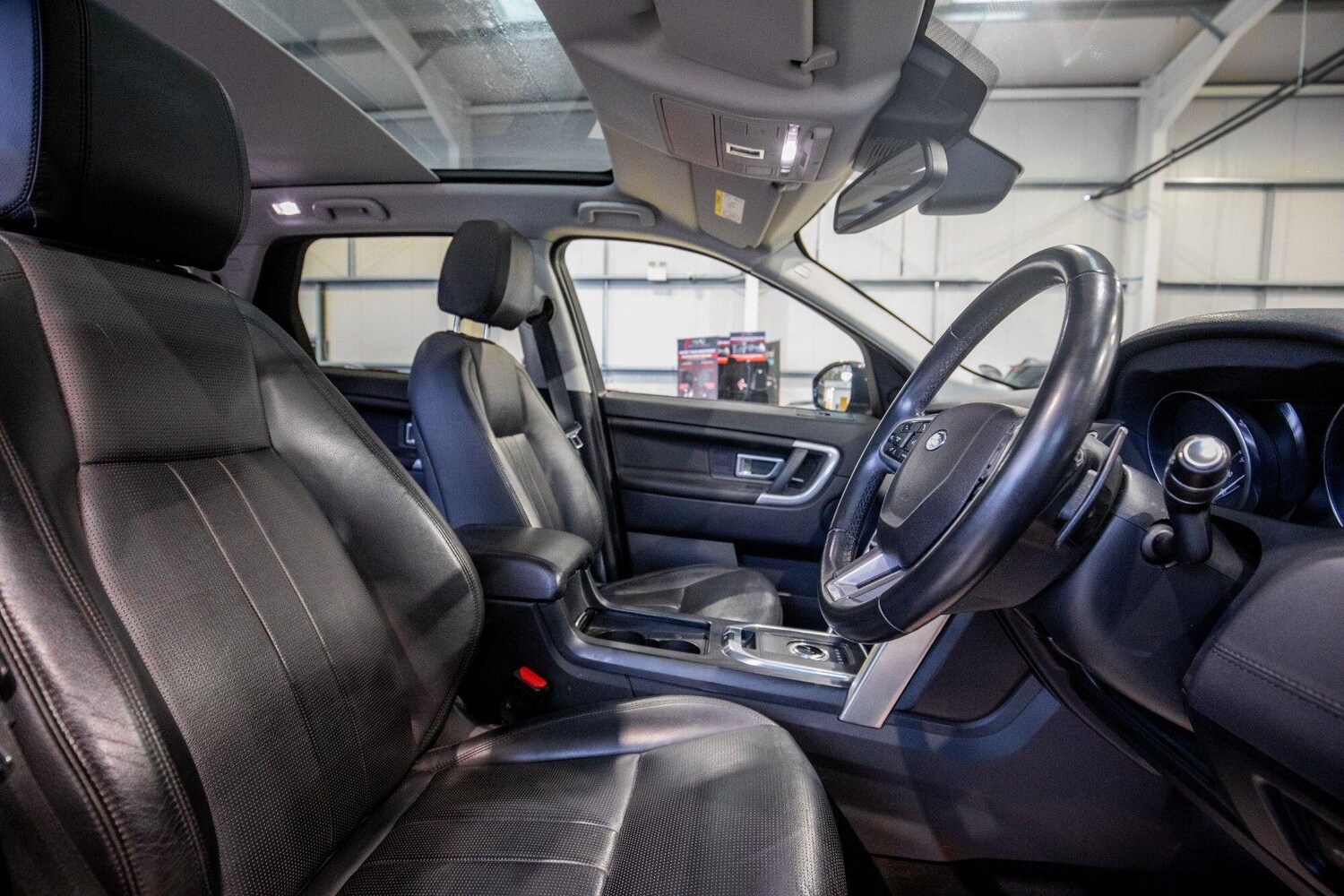 Used Land Rover Discovery Sport 2018 for sale - 77908512: Photo 17