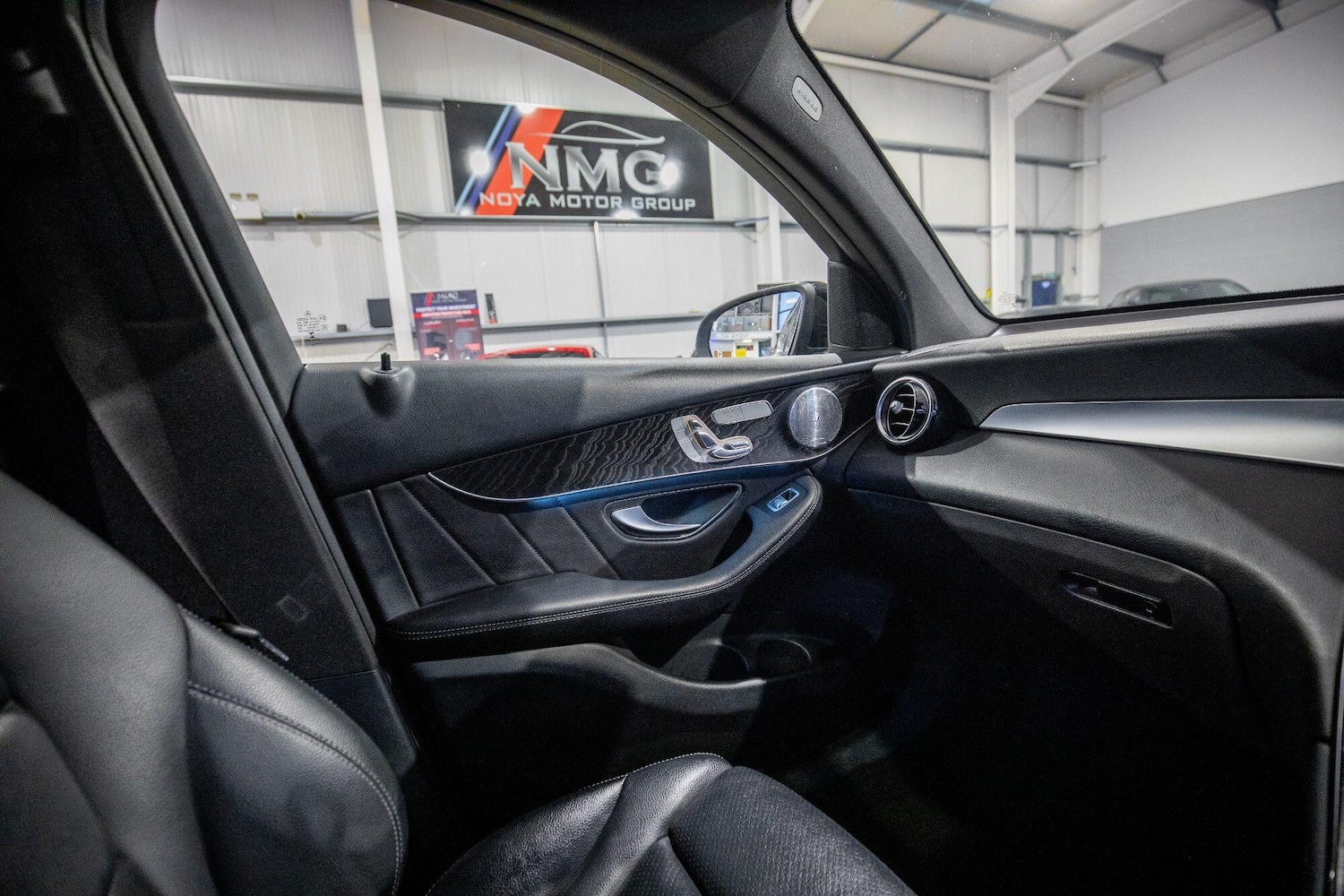 Used Mercedes-Benz GLC 2017 for sale - 77411099: Photo 35