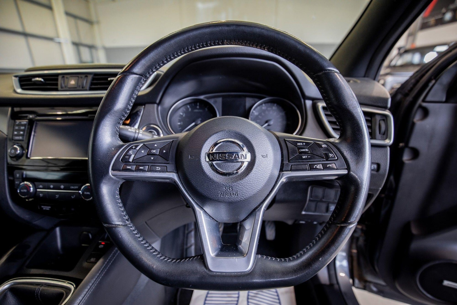 Used Nissan Qashqai 2018 for sale - 76823772: Photo 18