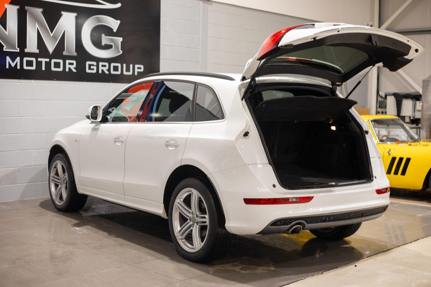 Used Audi Q5 2016 for sale - 77216109: Photo 37