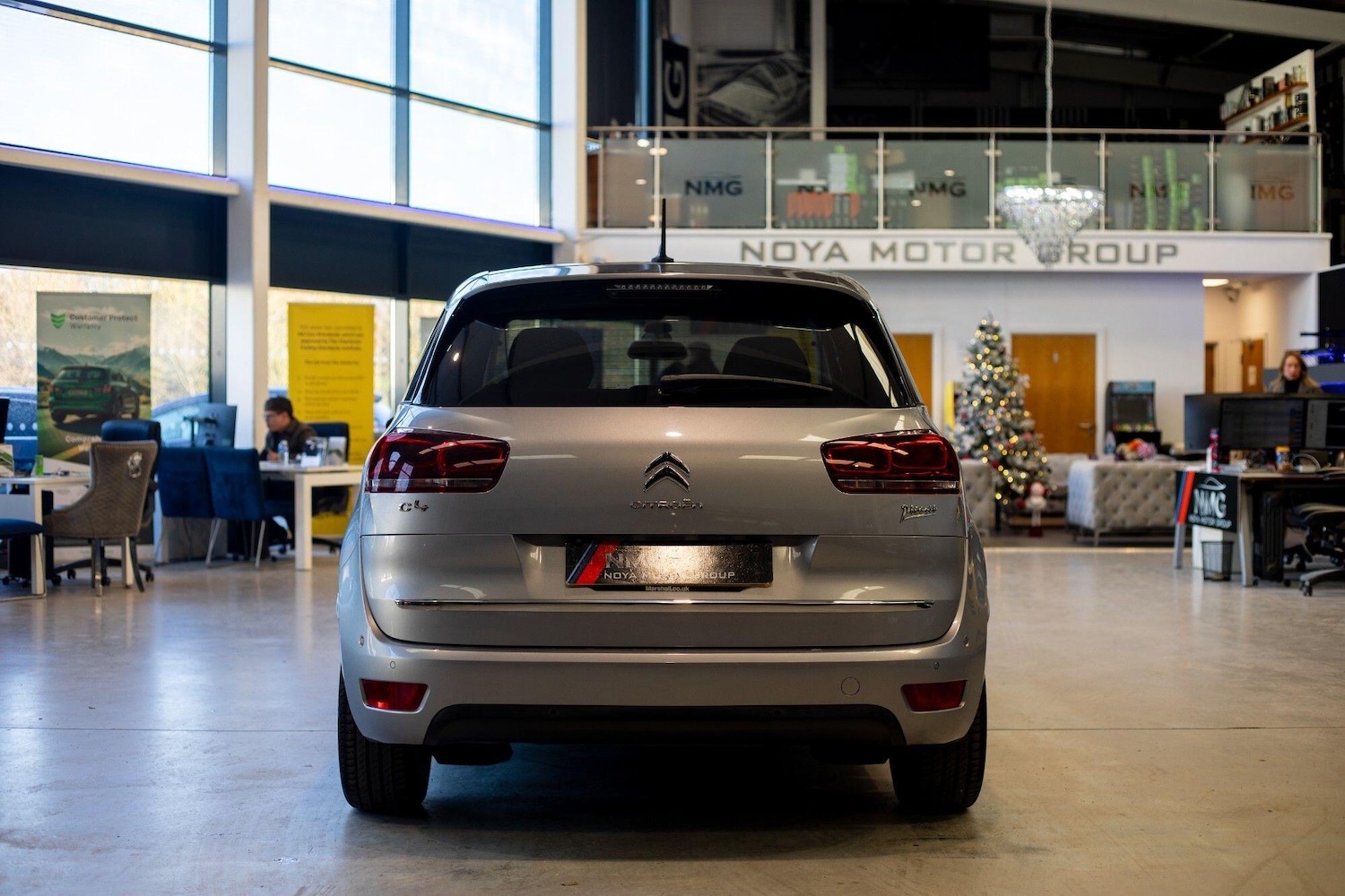 Used Citroen C4 Picasso 2017 for sale - 77029261: Photo 46