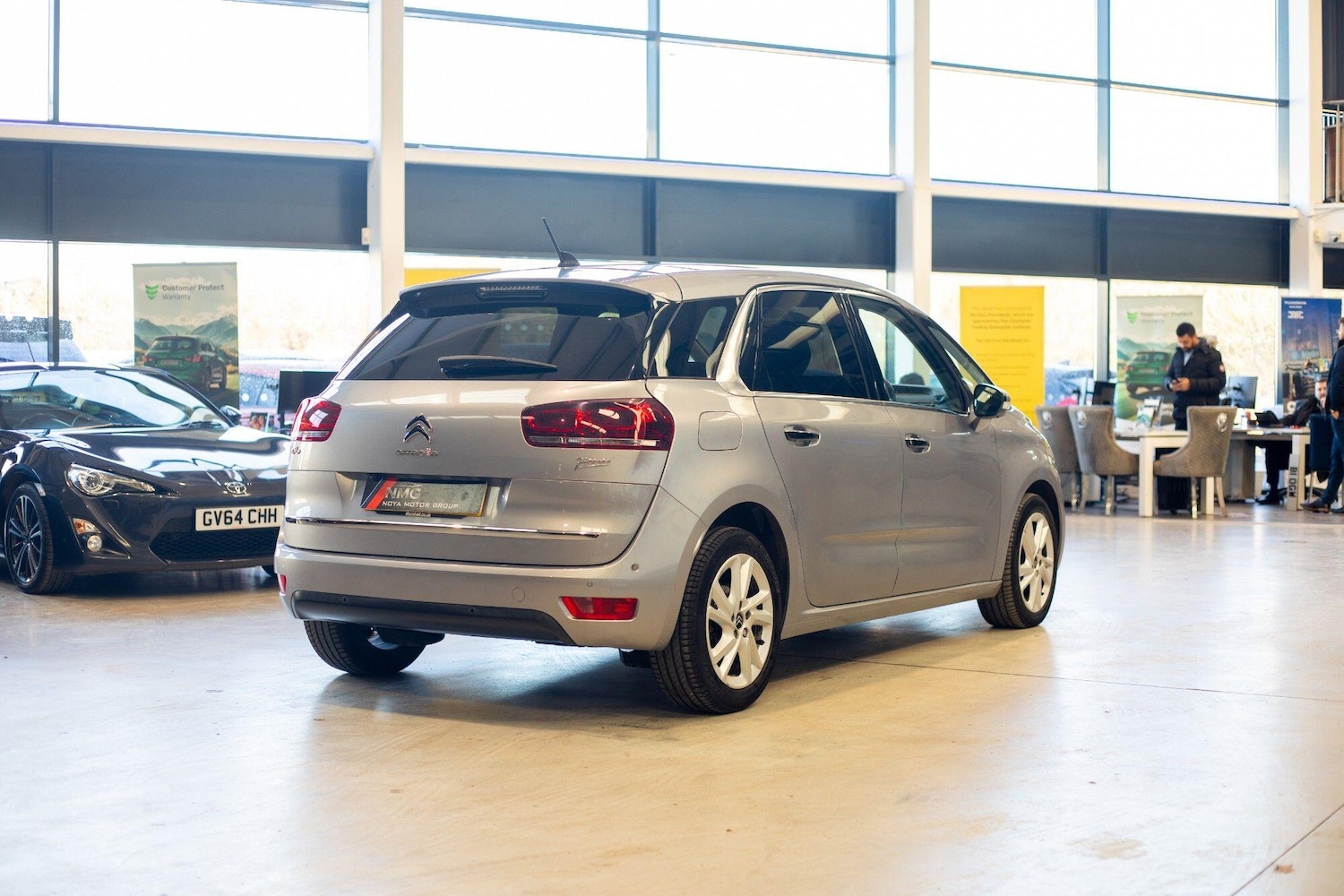 Used Citroen C4 Picasso 2017 for sale - 77029261: Photo 47