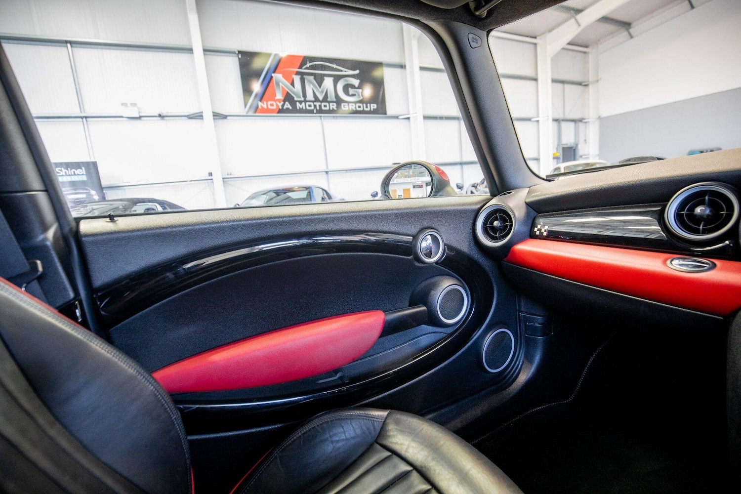 Used MINI Hatch 2011 for sale - 77305655: Photo 28