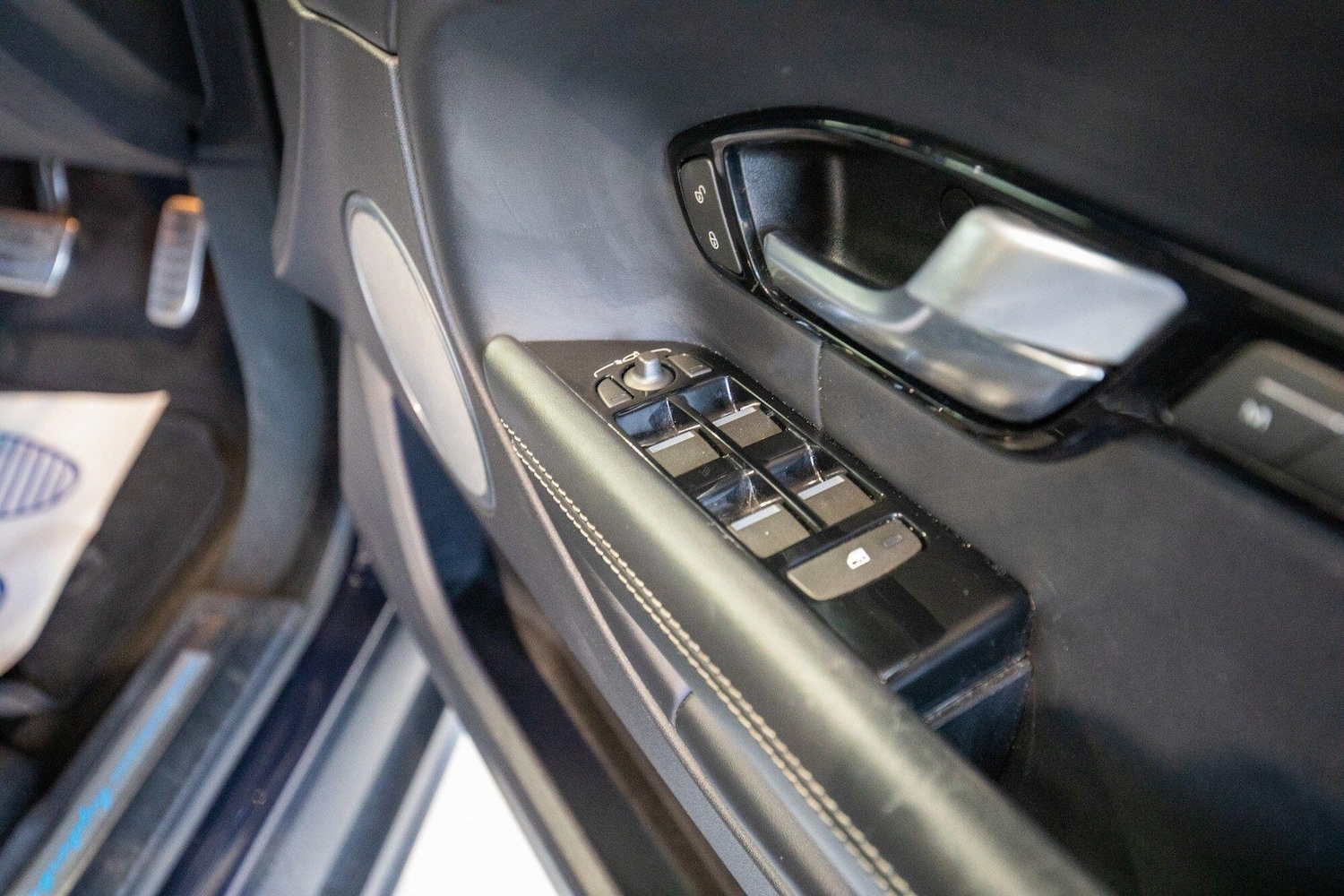 Used Land Rover Range Rover Evoque 2017 for sale - 77647134: Photo 17