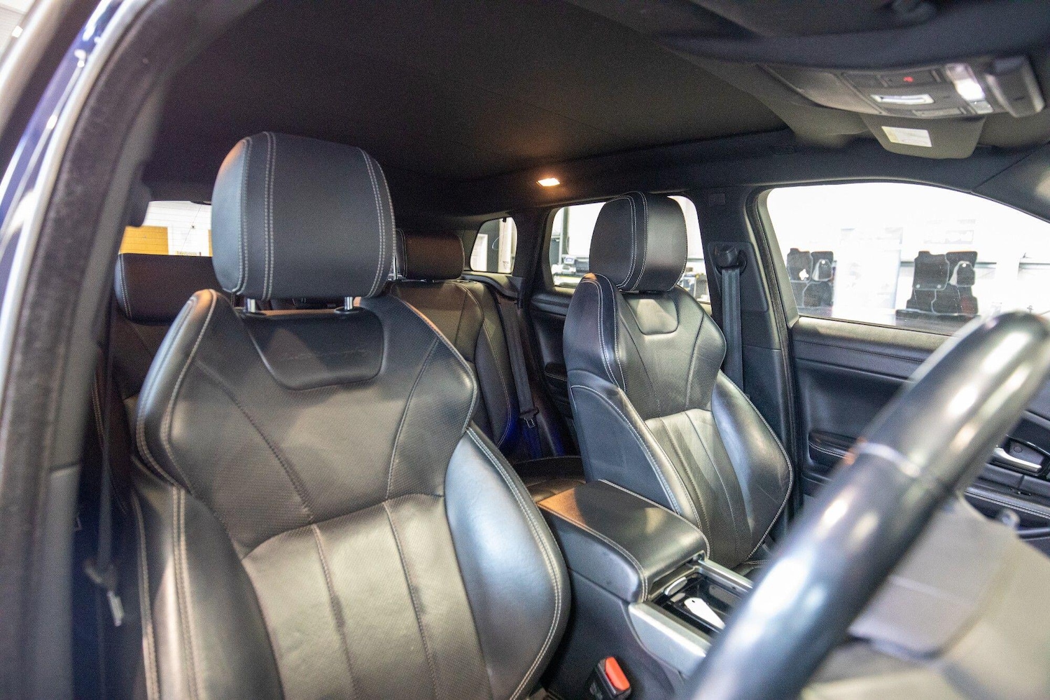 Used Land Rover Range Rover Evoque 2017 for sale - 77647134: Photo 2