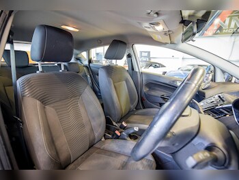 Used Ford Fiesta 2015 for sale - 76823938: Photo