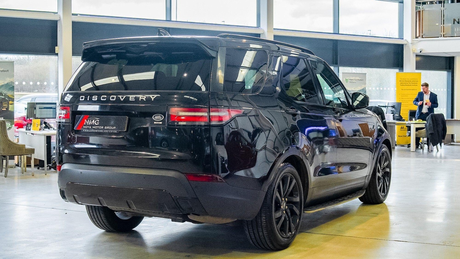 Used Land Rover Discovery 2017 for sale - 77970449: Photo 34