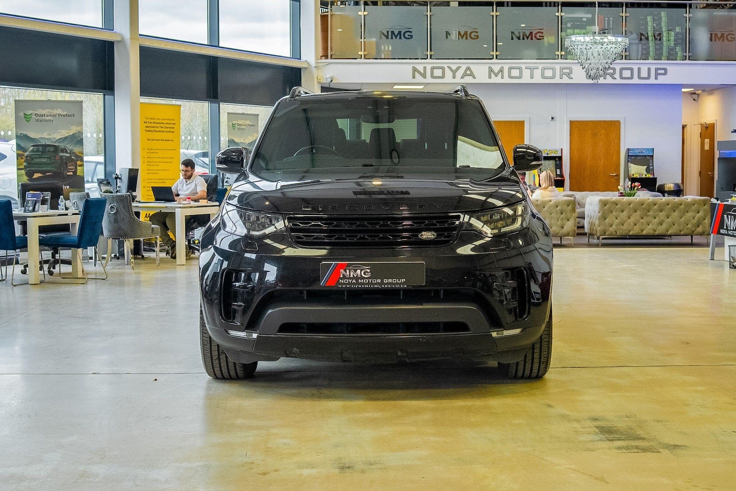 Used Land Rover Discovery 2017 for sale - 77970449: Photo 9