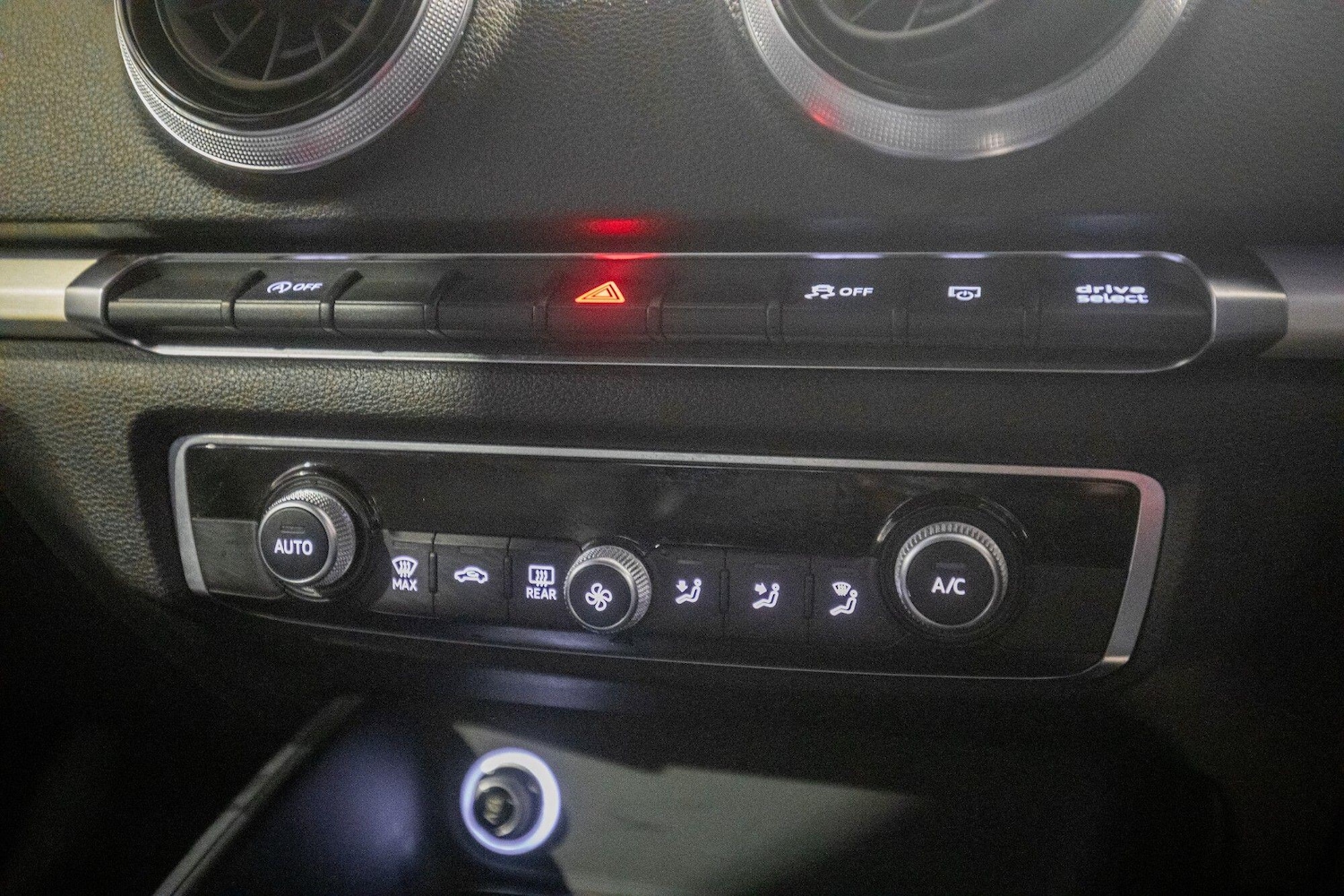 Used Audi A3 2017 for sale - 77454927: Photo 28