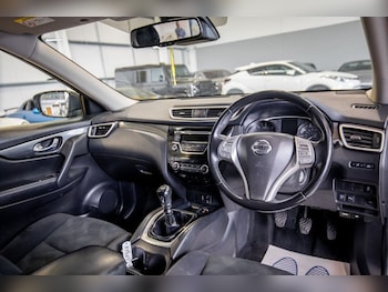 Used Nissan X-Trail 2016 for sale - 78382167: Photo