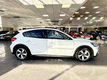 Used Ford Focus 2020 for sale - 79690667: Photo