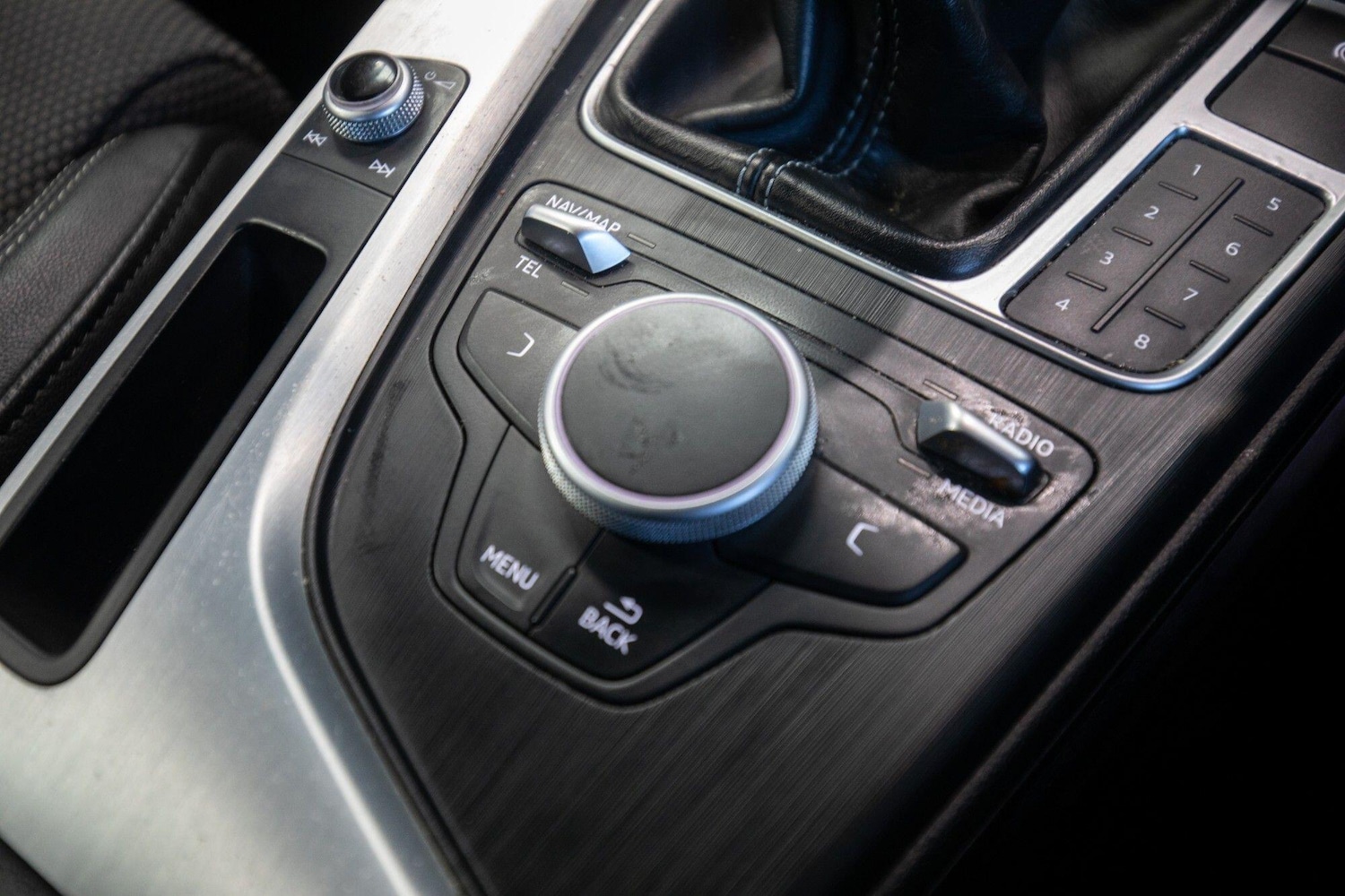 Used Audi A4 2017 for sale - 77016992: Photo 32