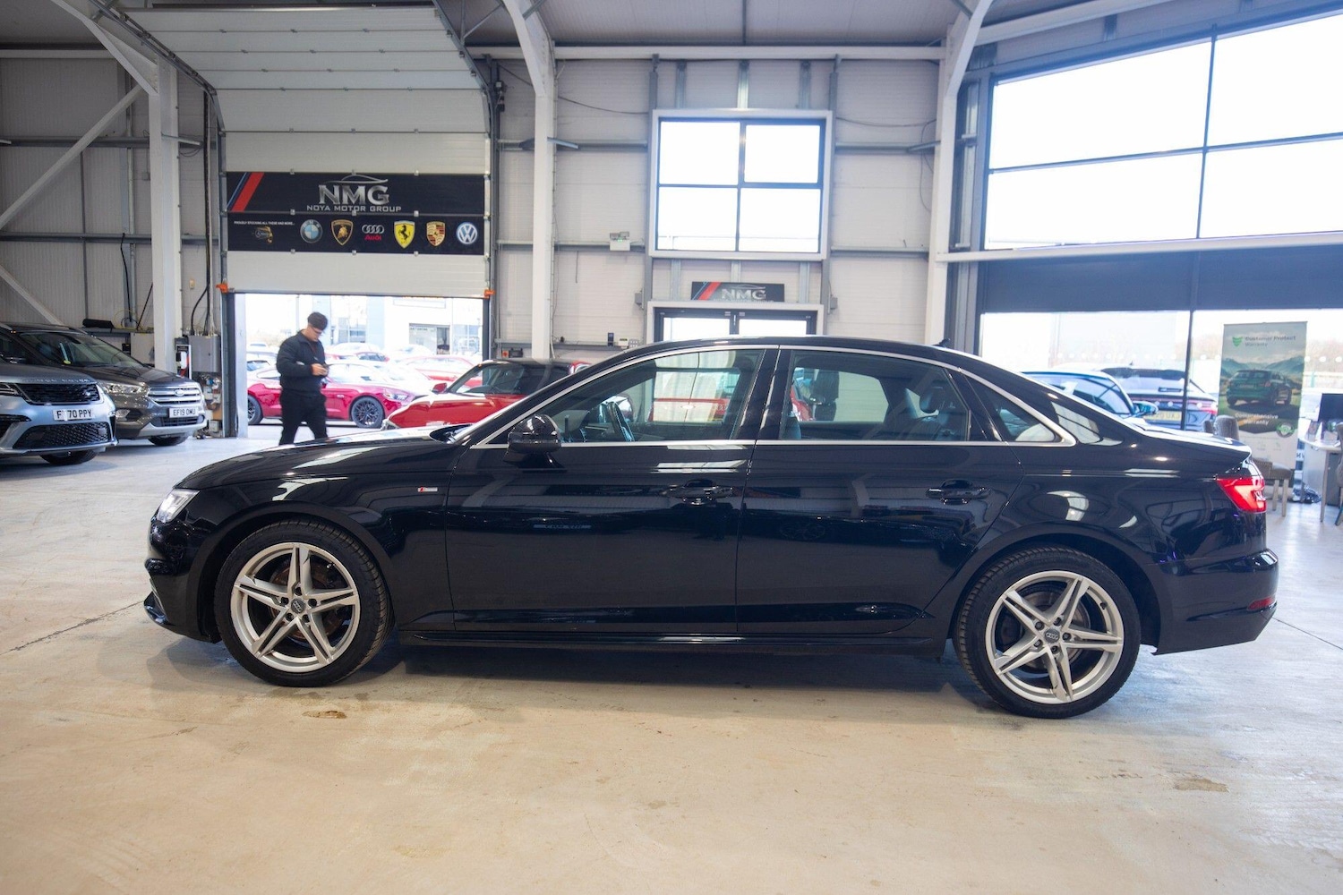Used Audi A4 2017 for sale - 77016992: Photo 36
