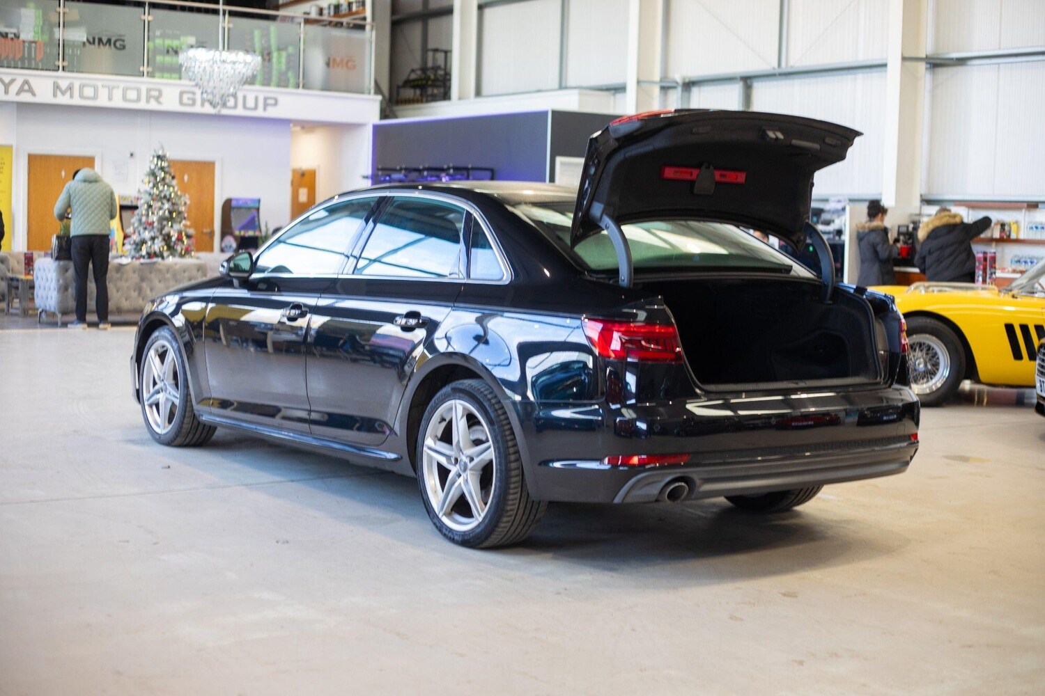 Used Audi A4 2017 for sale - 77016992: Photo 39