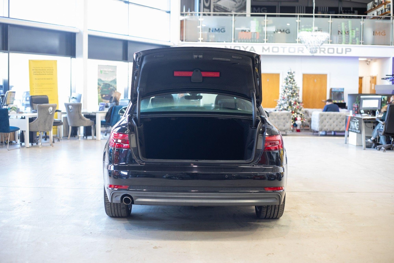 Used Audi A4 2017 for sale - 77016992: Photo 40