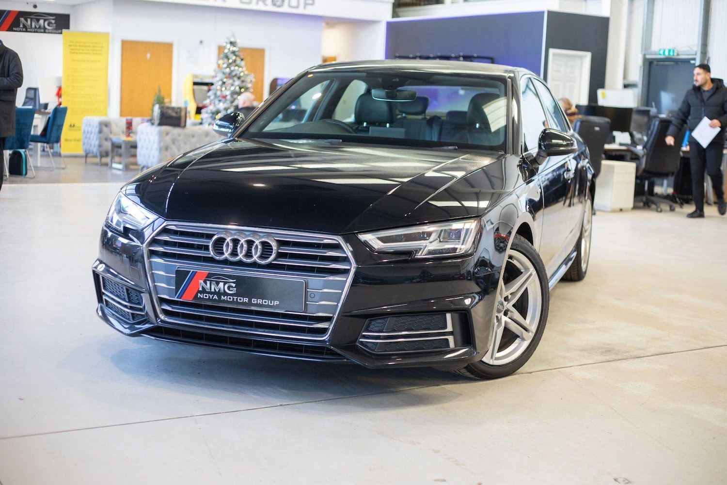 Used Audi A4 2017 for sale - 77016992: Photo 5