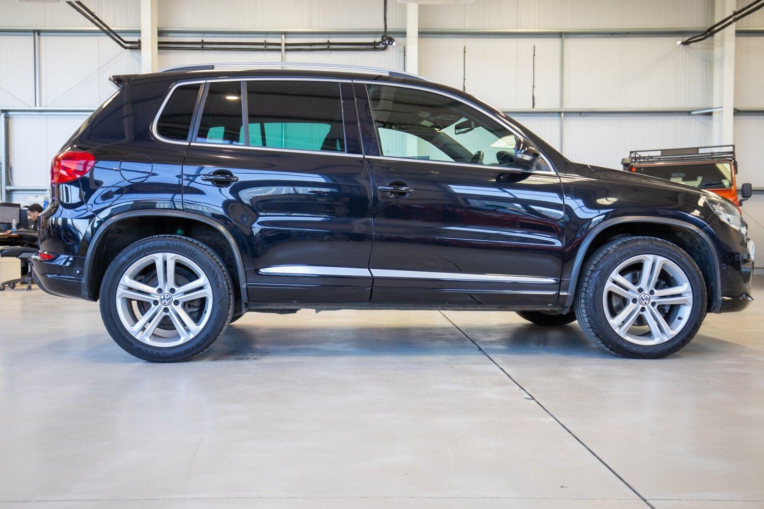 Used Volkswagen Tiguan for sale - 78058628: Photo 12