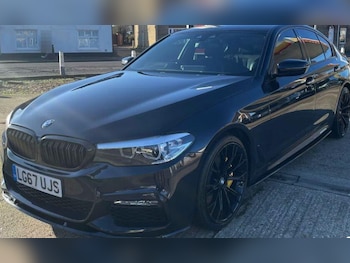 Used BMW 5 Series 2017 for sale - 77637709: Photo