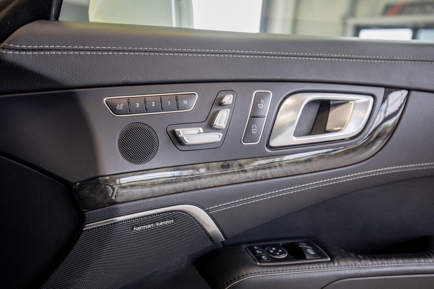 Used Mercedes-Benz SL for sale - 78127829: Photo 17