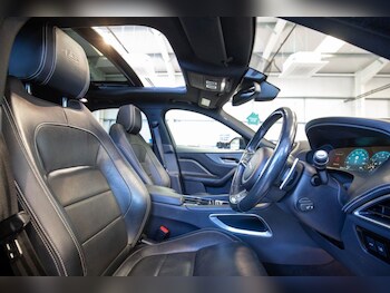 Used Jaguar F-Pace 2016 for sale - 78373089: Photo