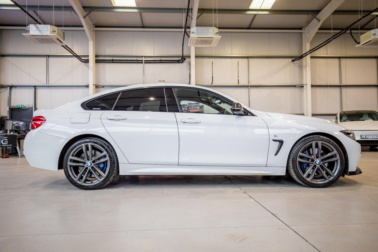 Used BMW 4 Series 2018 for sale - 77892156: Photo 12