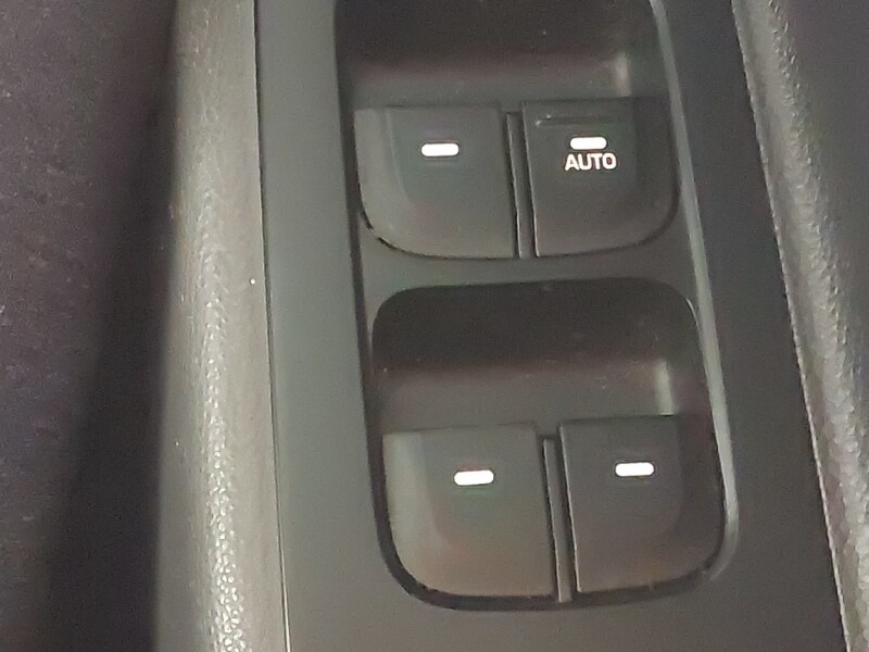 Used Hyundai i10 2017 for sale - 78151568: Photo 12