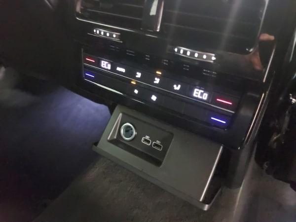 Used Volkswagen Touareg 2019 for sale - 76262105: Photo 12