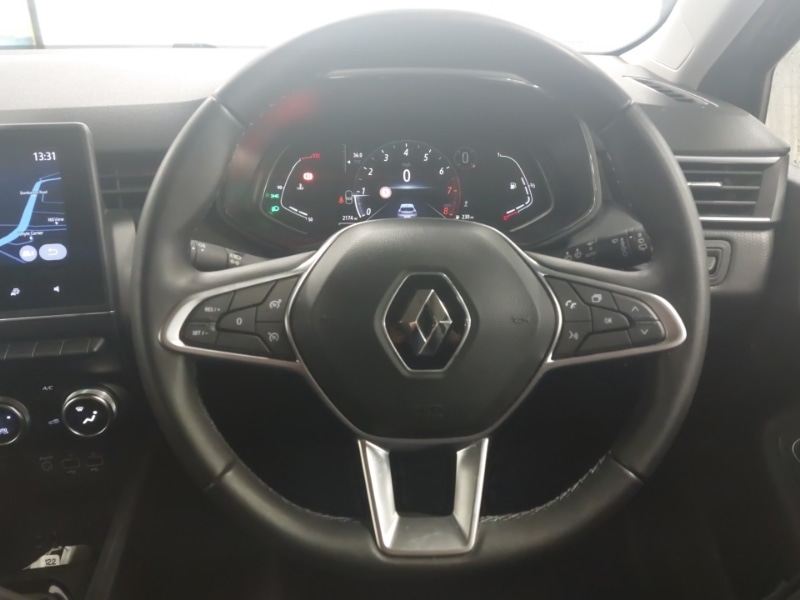 Used Renault Clio 2022 for sale - 76951885: Photo 12