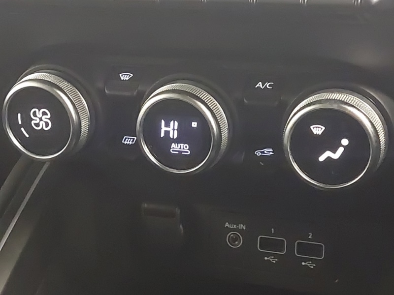 Used Renault Clio 2022 for sale - 76951885: Photo 17