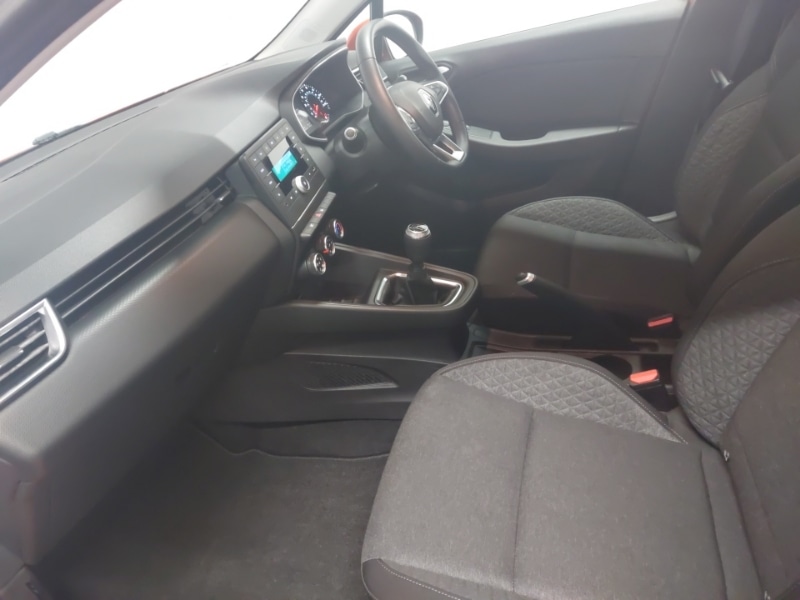 Used Renault Clio 2020 for sale - 77722195: Photo 5