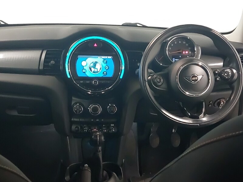 Used MINI Hatch 2019 for sale - 77722202: Photo 2