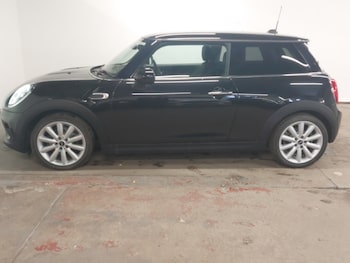 Used MINI Cooper 2019 for sale - 77722202: Photo
