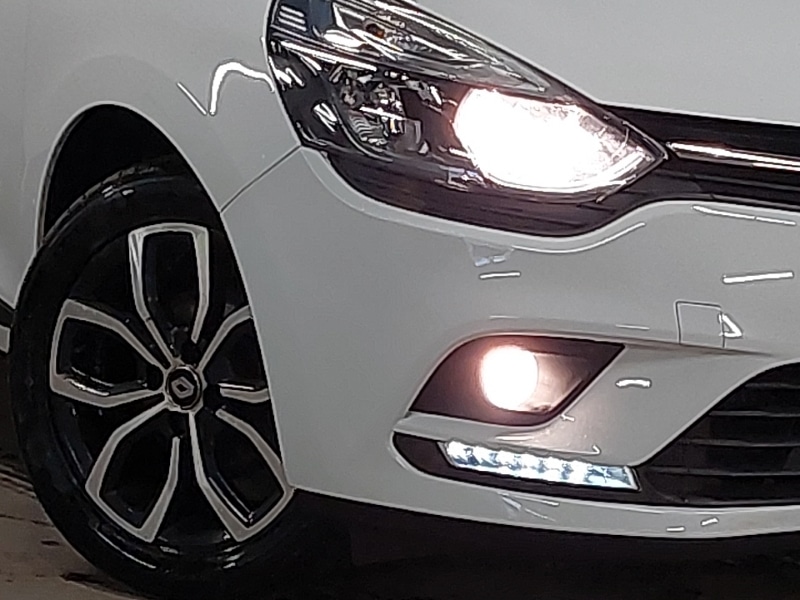 Used Renault Clio 2018 for sale - 77458091: Photo 9