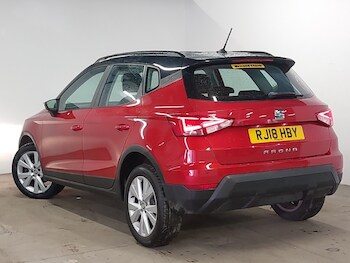 Used SEAT Arona 2018 for sale - 78342437: Photo
