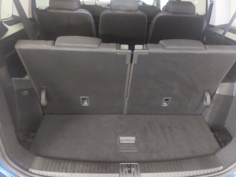 Used Volkswagen Touran 2023 for sale - 78113767: Photo 8