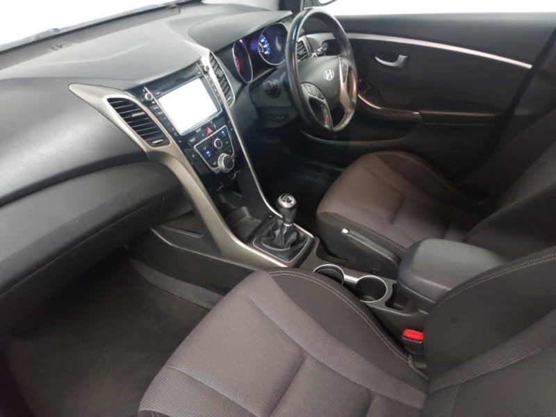 Used Hyundai i30 2016 for sale - 76471637: Photo 5