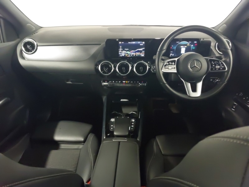 Used Mercedes-Benz GLA 2020 for sale - 77329968: Photo 2