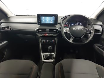 Used Dacia Sandero Stepway 2024 for sale - 76838980: Photo