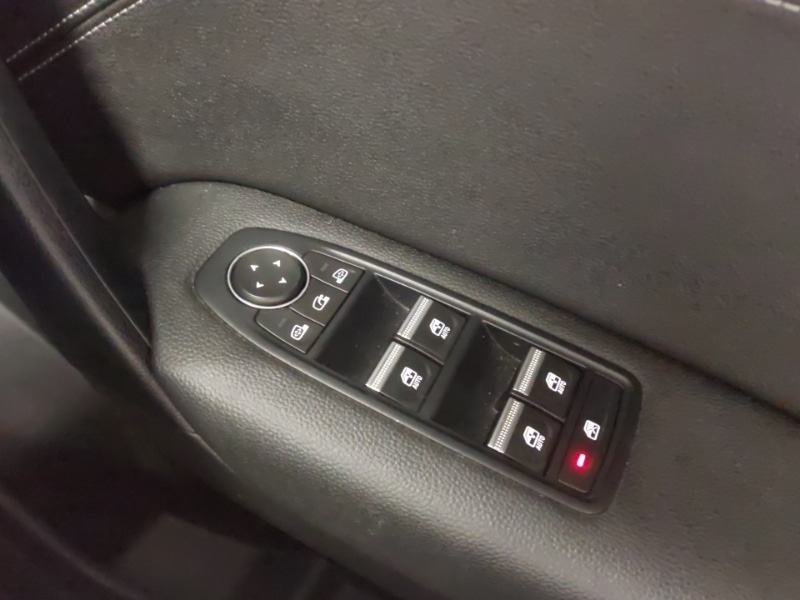 Used Renault Captur 2023 for sale - 77736619: Photo 13