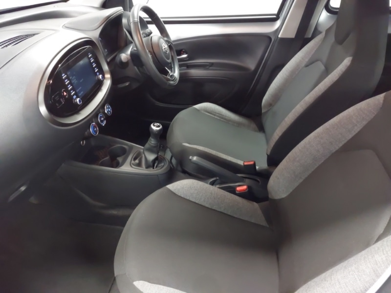 Used Toyota Aygo X 2023 for sale - 77908059: Photo 5