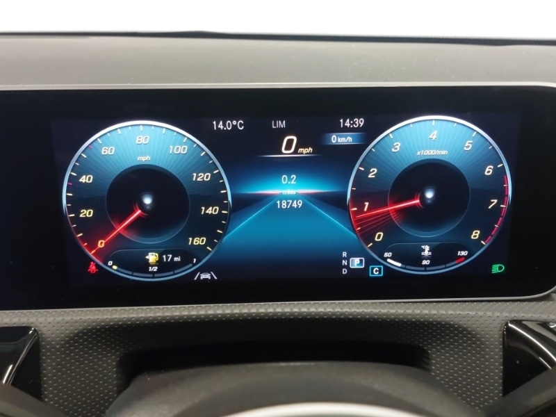 Used Mercedes-Benz A-Class 2020 for sale - 76970213: Photo 11