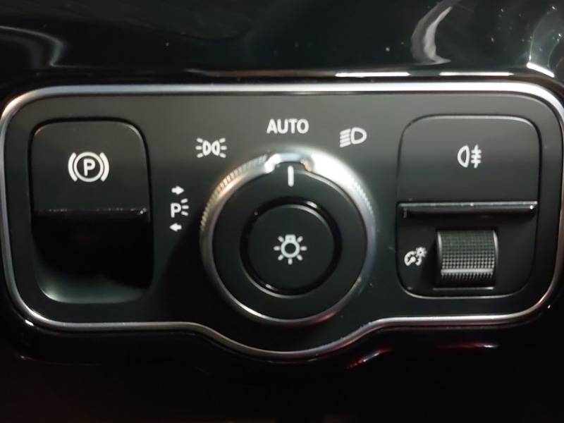 Used Mercedes-Benz A-Class 2020 for sale - 76970213: Photo 19