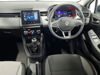 Used Renault Clio 2025 for sale - 79694712: Photo