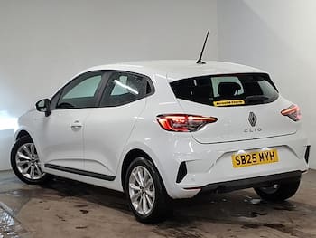 Used Renault Clio 2025 for sale - 79694712: Photo