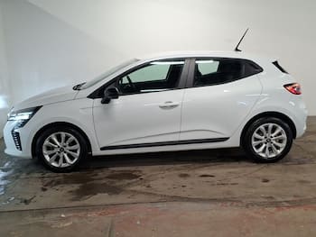 Used Renault Clio 2025 for sale - 79694712: Photo
