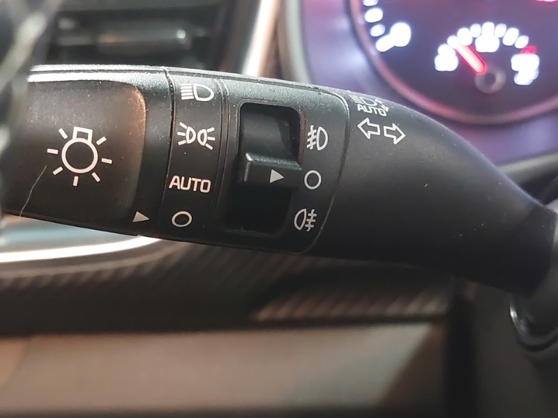 Used Kia Stonic 2022 for sale - 76150999: Photo 16