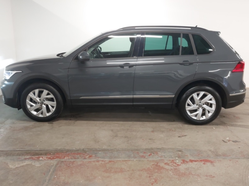 Used Volkswagen Tiguan 2022 for sale - 76134708: Photo 4
