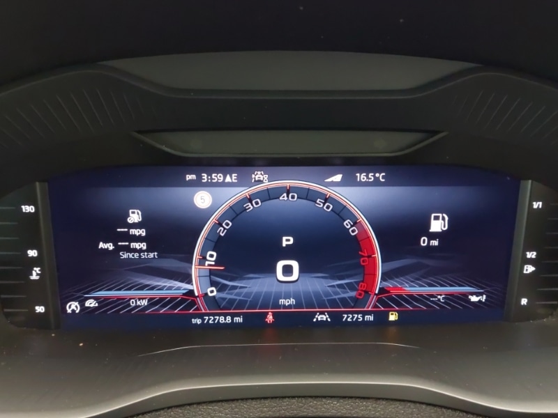 Used Skoda Karoq 2024 for sale - 76052120: Photo 11