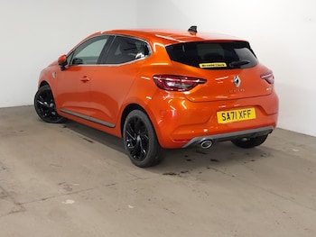 Used Renault Clio 2021 for sale - 78202727: Photo