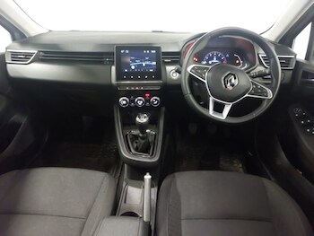Used Renault Clio 2023 for sale - 78354988: Photo